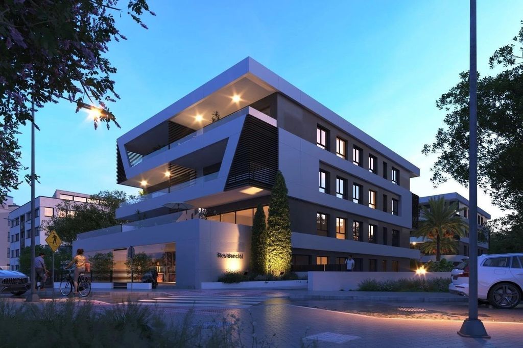 Property photo 1 of 22