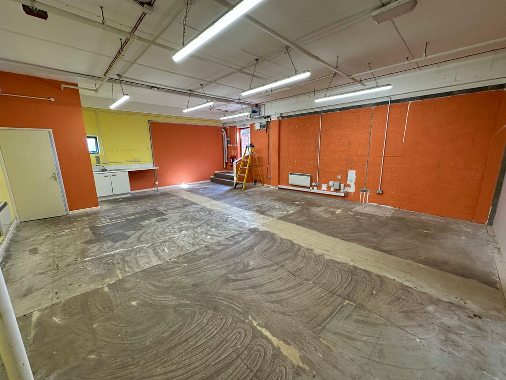 Property photo 1 of 8 Img_4154.Jpeg