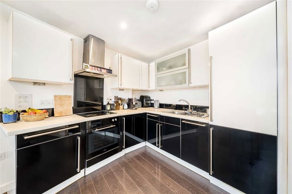 Property photo 2 of 7