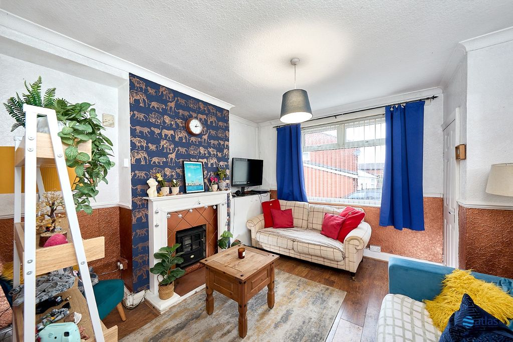 Property photo 2 of 12 Reception Room