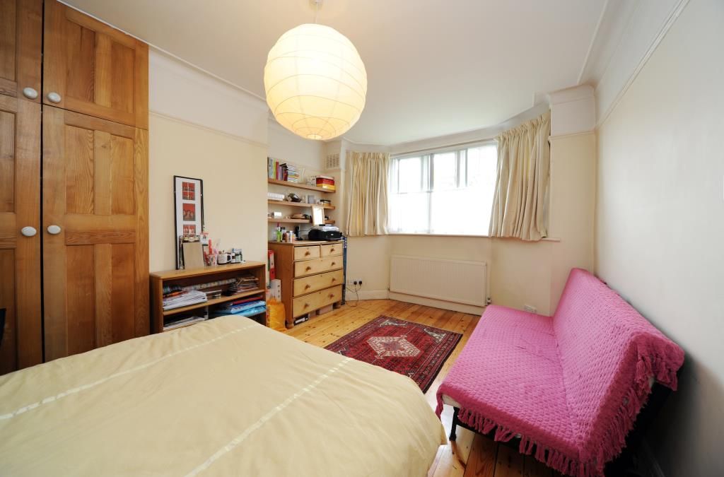 Property photo 2 of 14 Bedroom