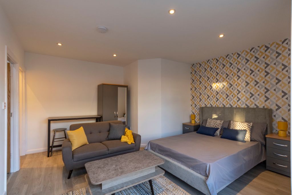 Property photo 3 of 9 Img_1337_1