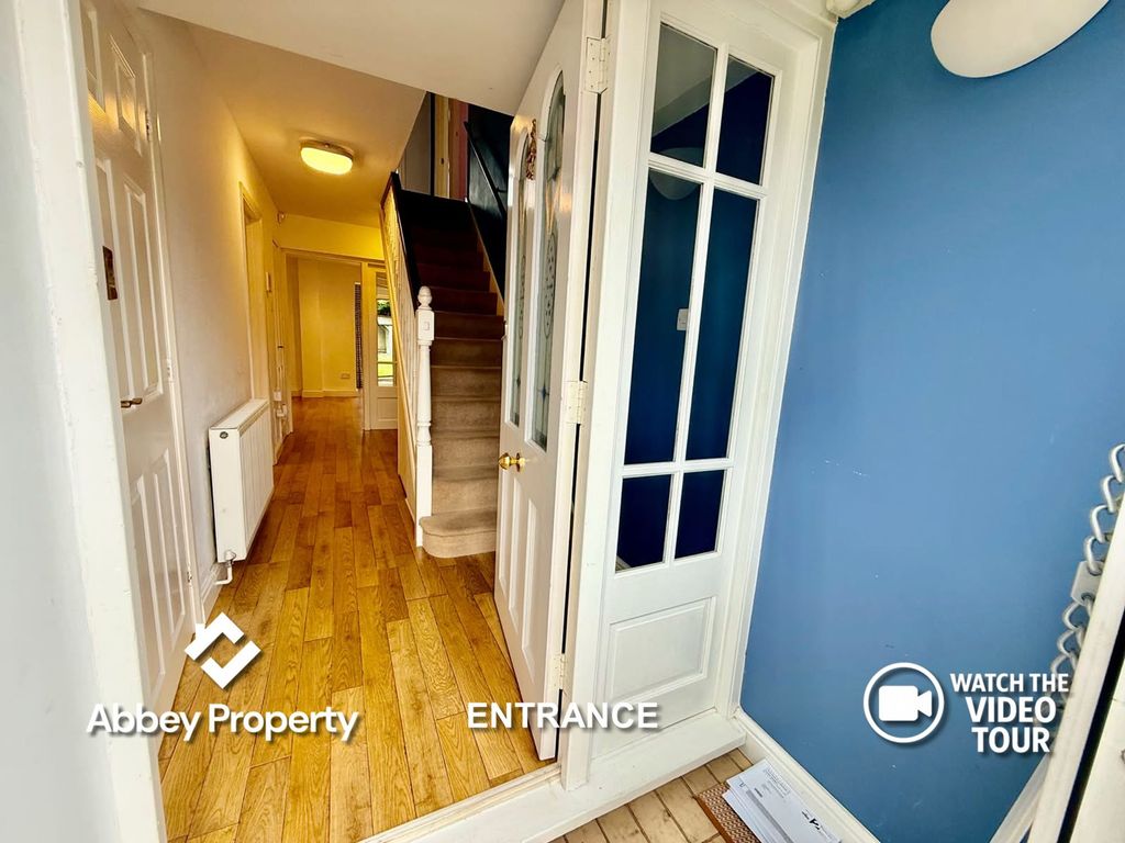 Property photo 2 of 21