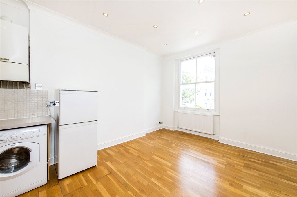 Property photo 2 of 9 Picture No. 01