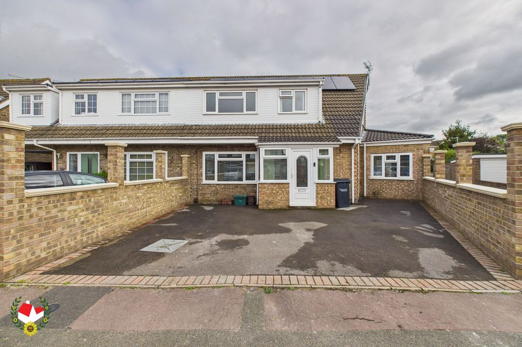 Property photo 1 of 21