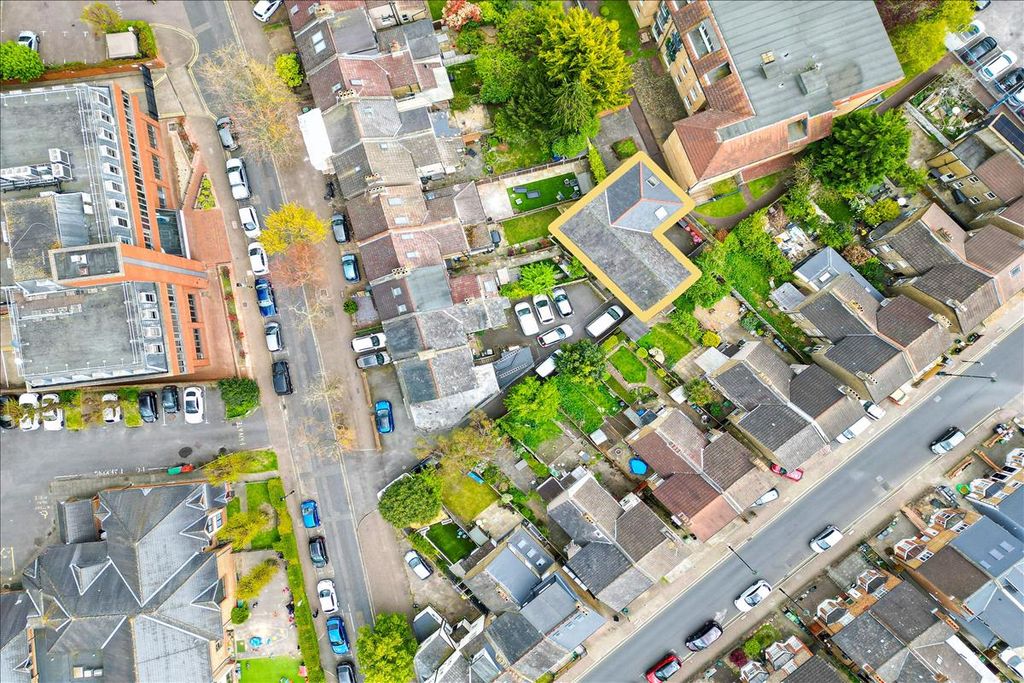 Property photo 2 of 10