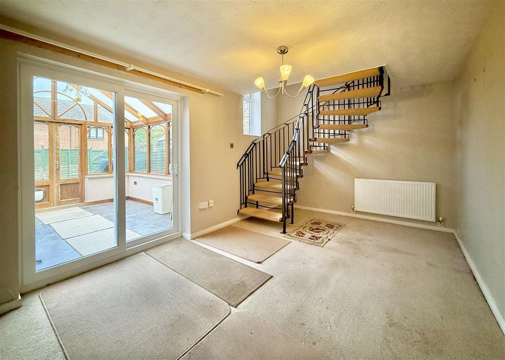 Property photo 2 of 12 Living Room