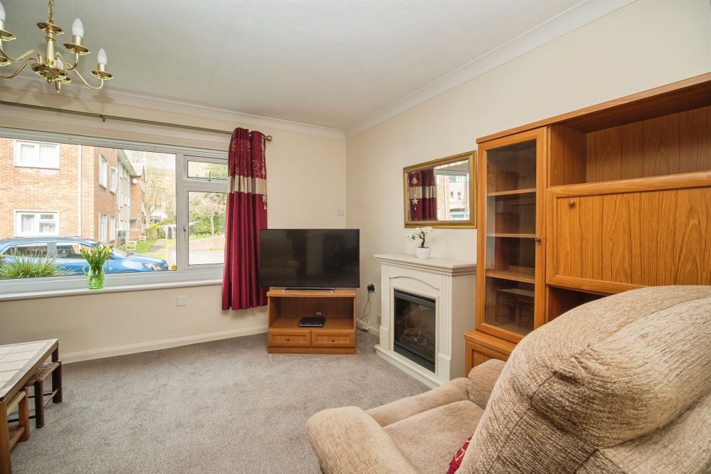 Property photo 3 of 20