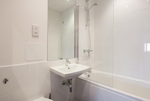 Property photo 3 of 6 Bathroom