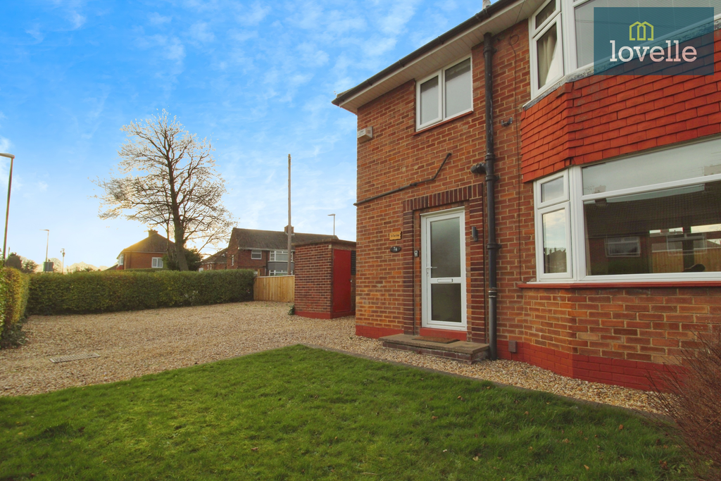 Property photo 2 of 15