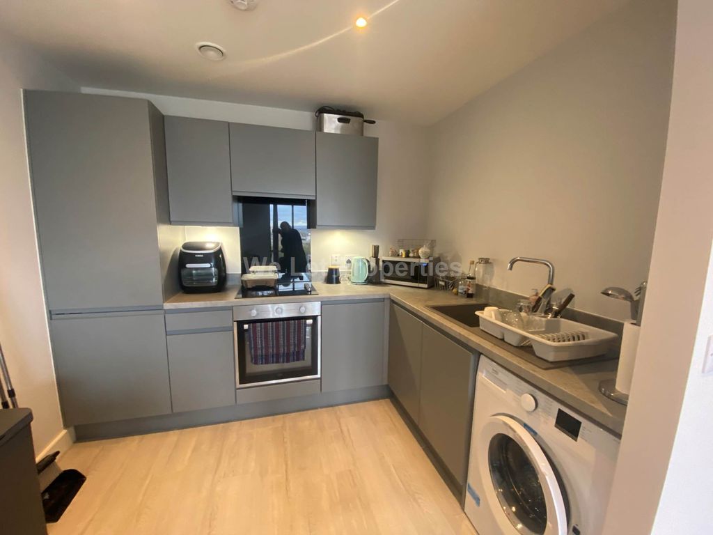 Property photo 2 of 5