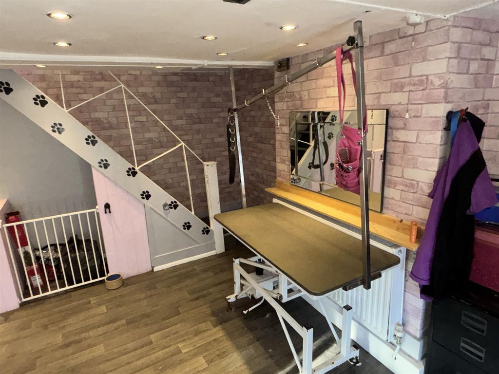 Property photo 2 of 8 Photo 1