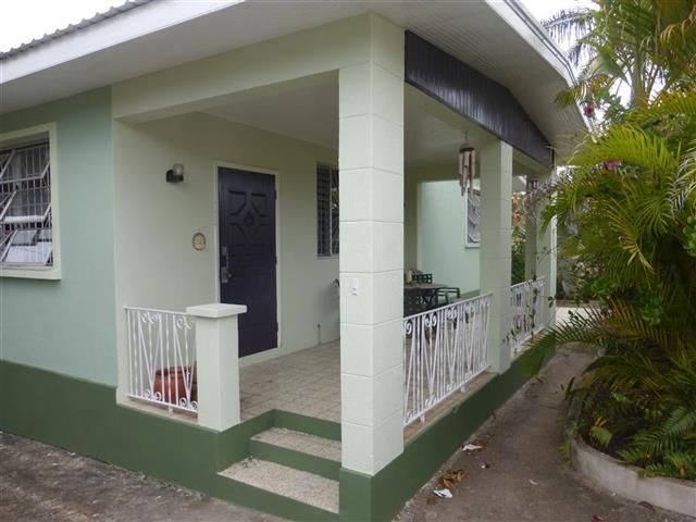 Property photo 2 of 9 Front Entrance