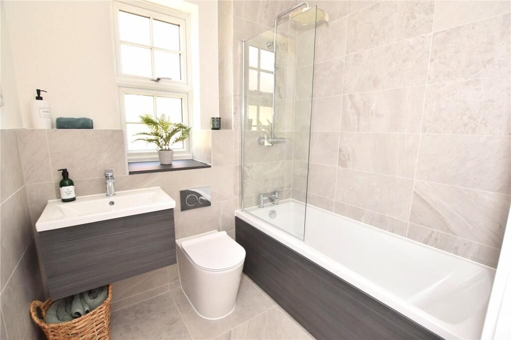 Property photo 3 of 7