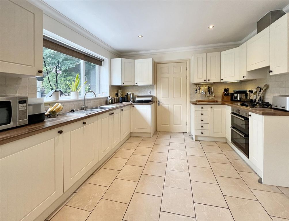 Property photo 3 of 27 Img_5527.Jpg