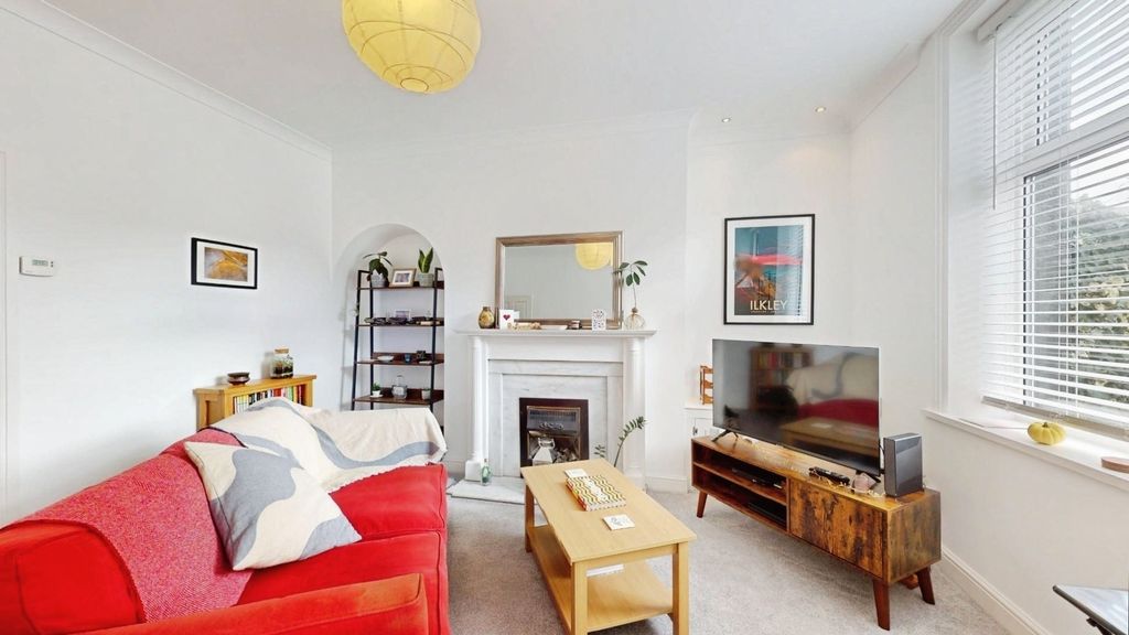 Property photo 3 of 17 Pbox-Img.Jpg