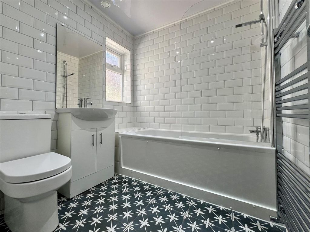 Property photo 2 of 4 Img_1283.Jpg