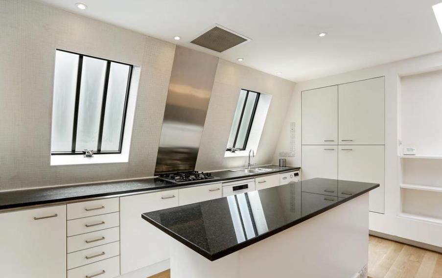 Property photo 2 of 6 47 Huntsworth Mews 2 21.10.Png