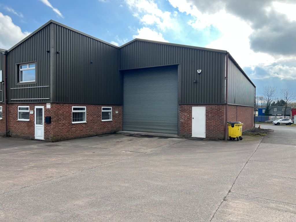 Property photo 1 of 10 Photo 6