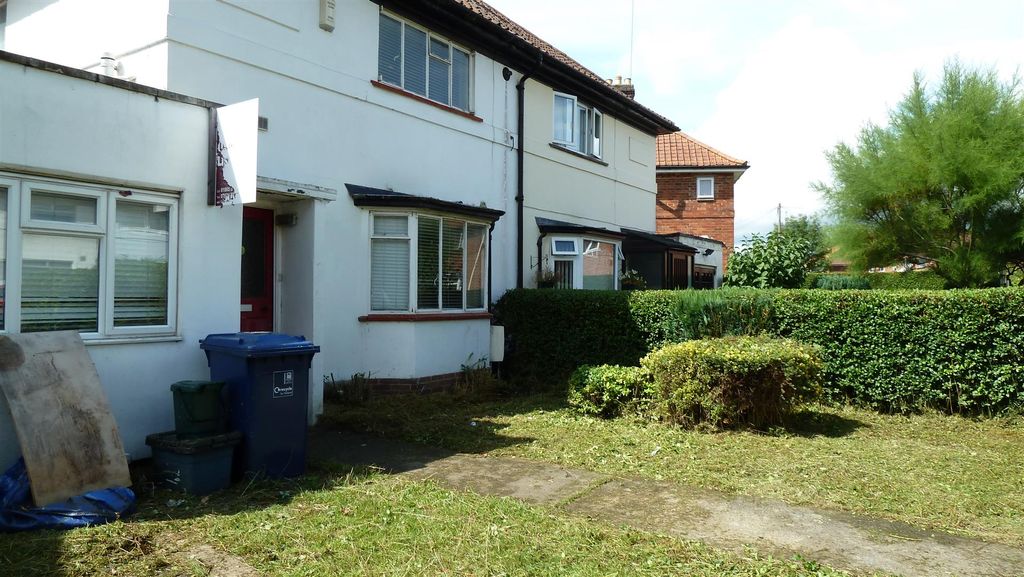 Property photo 1 of 6