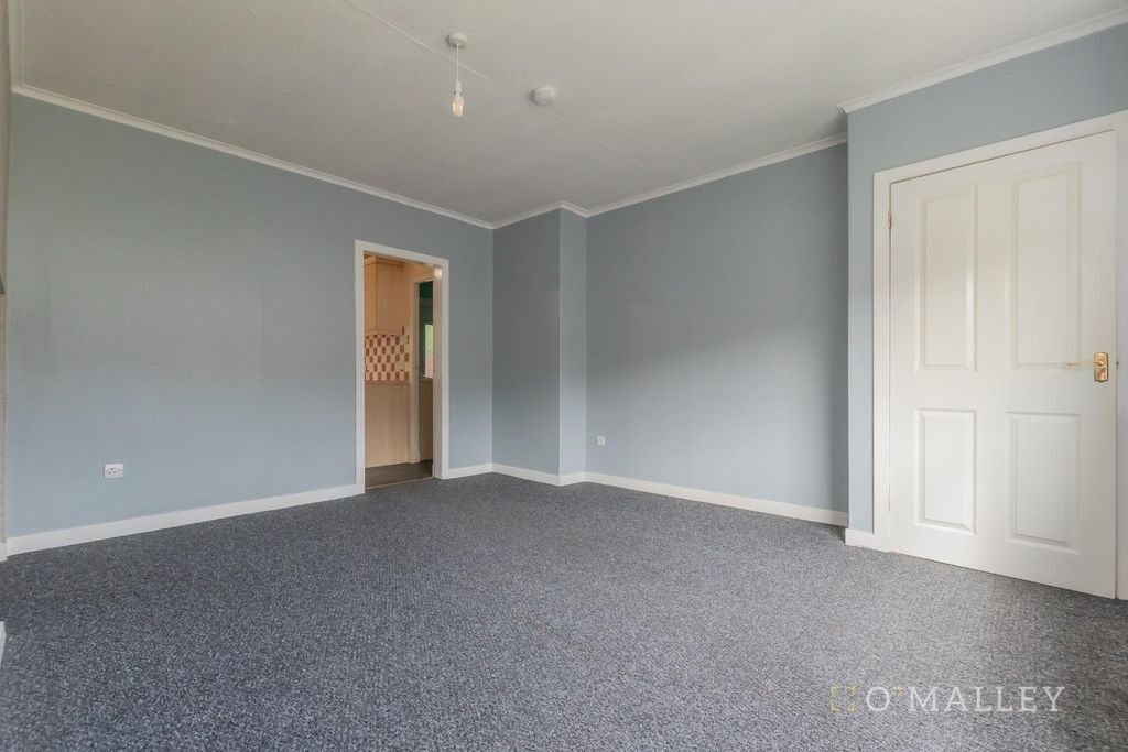 Property photo 3 of 8 Living Room