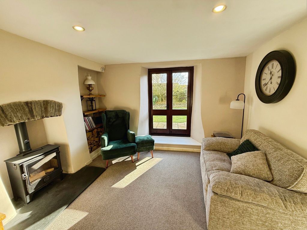 Property photo 3 of 26