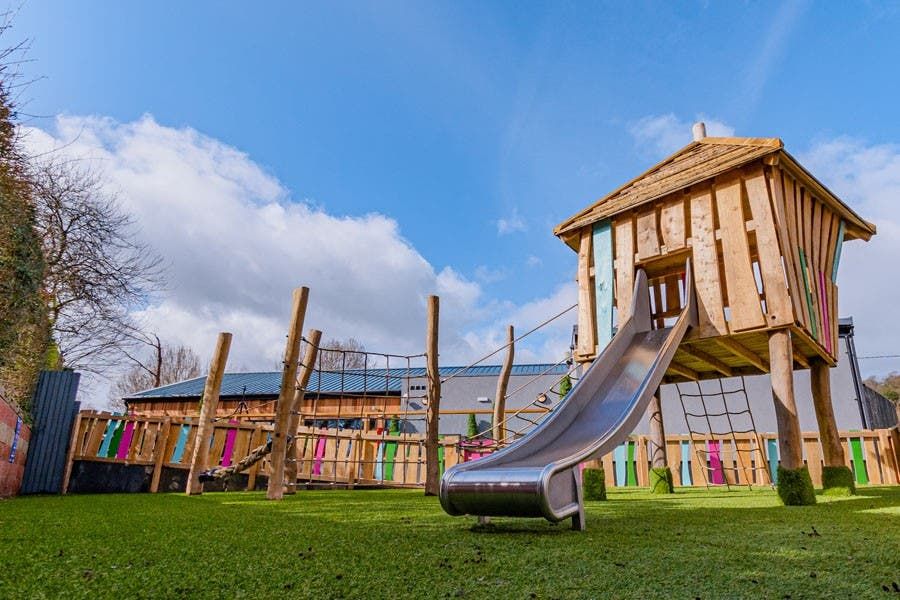 Property photo 3 of 6