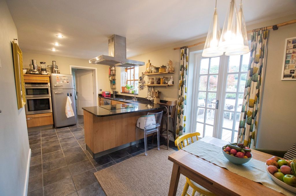 Property photo 3 of 35 Picture No. 08