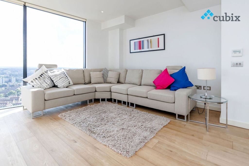 Property photo 2 of 30