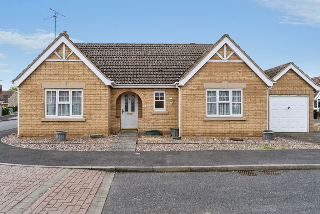 Property photo 1 of 19