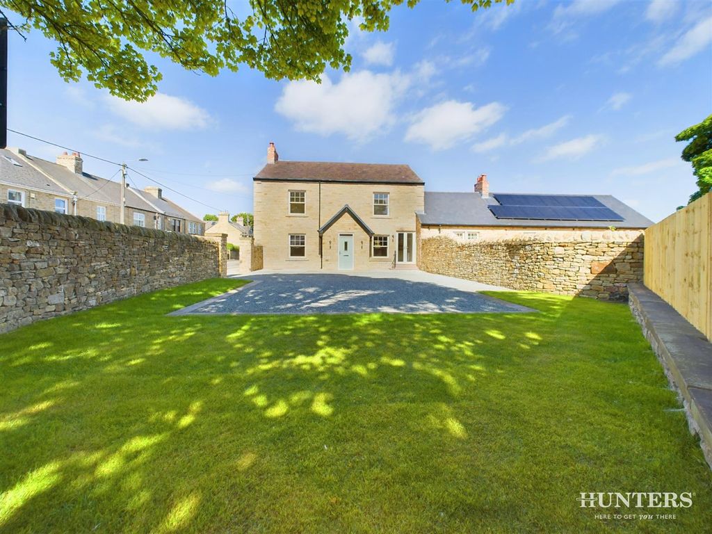 Property photo 1 of 41 Cam03792G0-Pr0098-Still045-2.Jpg