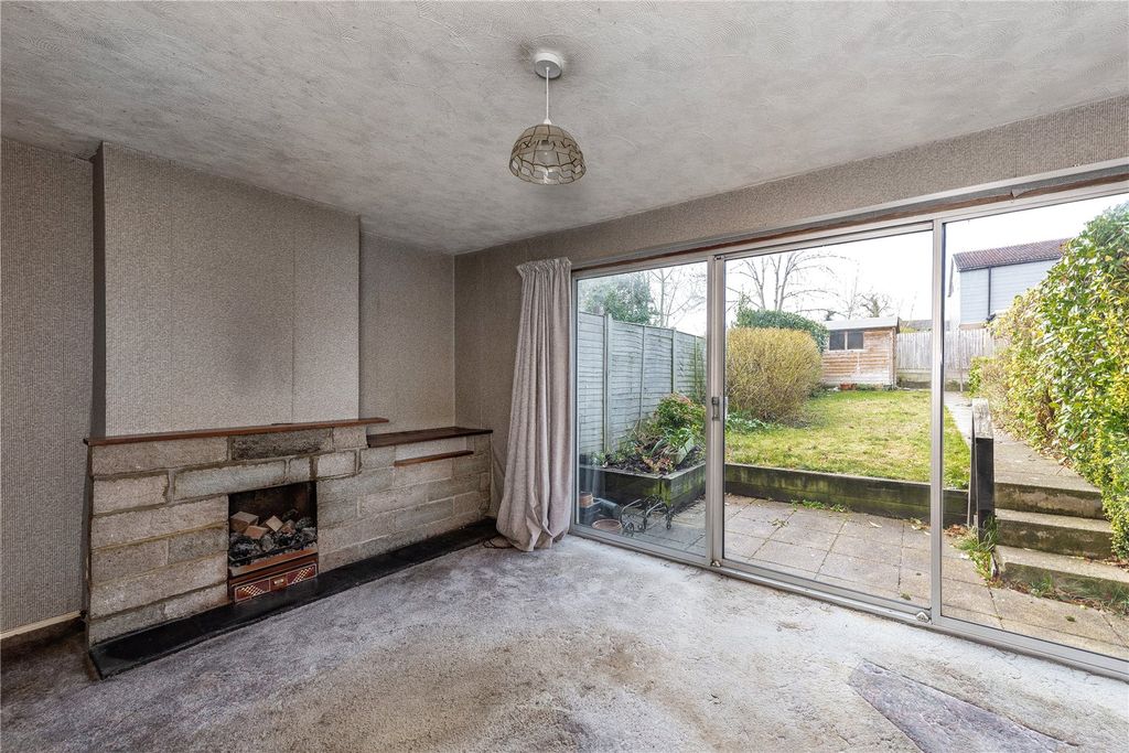 Property photo 2 of 11 Picture No. 52