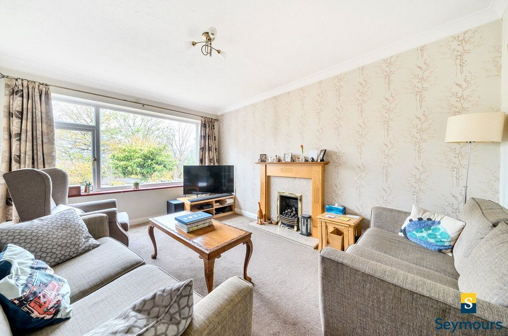 Property photo 2 of 19 Living Room