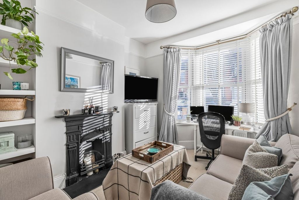 Property photo 2 of 7 Picture No. 07