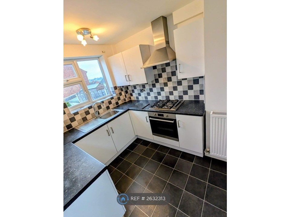 Property photo 3 of 7