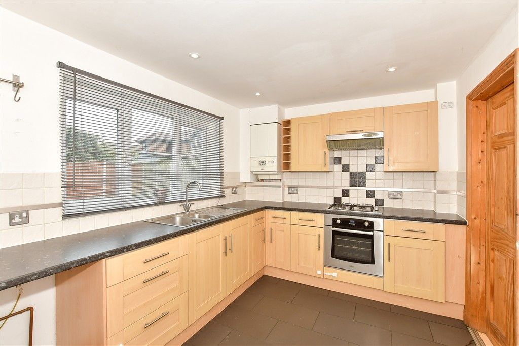 Property photo 1 of 12 Kitchen/ Diner