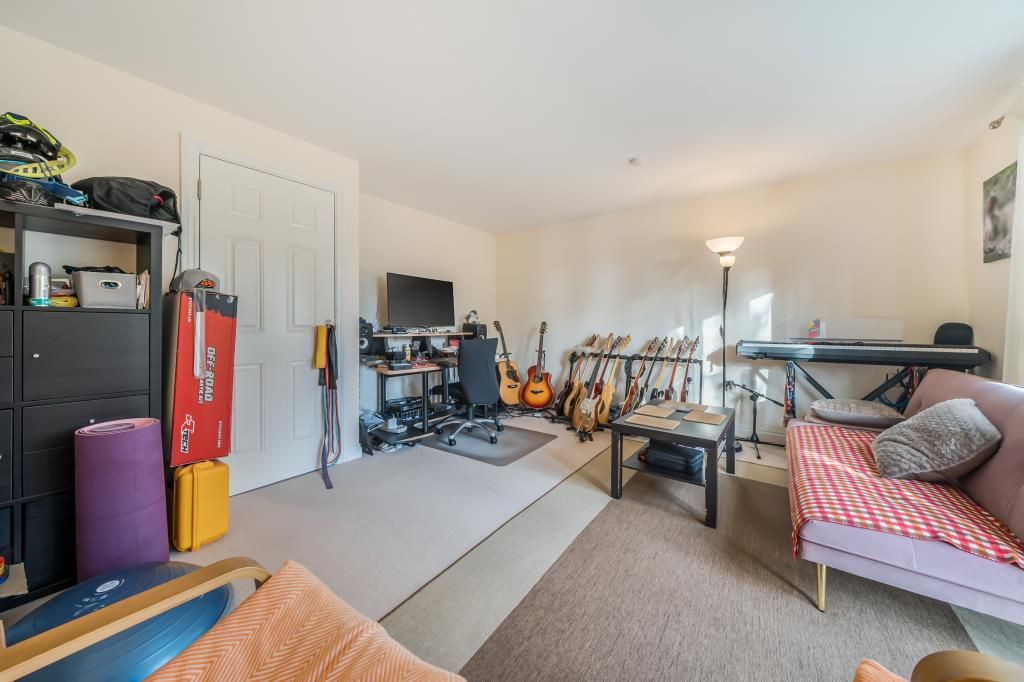 Property photo 3 of 22 Living Area