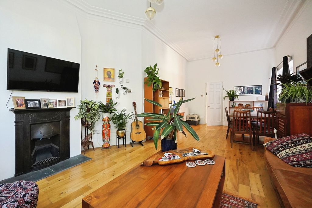 Property photo 2 of 14 Pbox-Img.Jpg