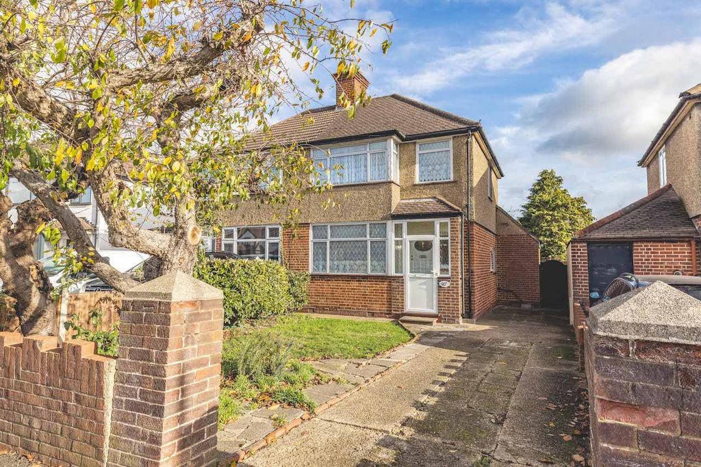 Property photo 1 of 22