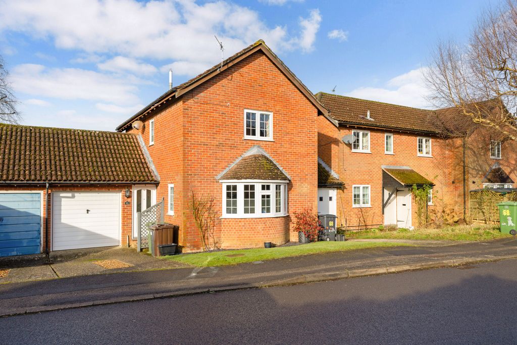 Property photo 1 of 8 1