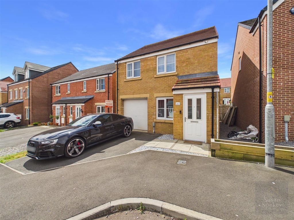 Property photo 1 of 19 Cam01858G0-Pr0285-Still036.Jpg