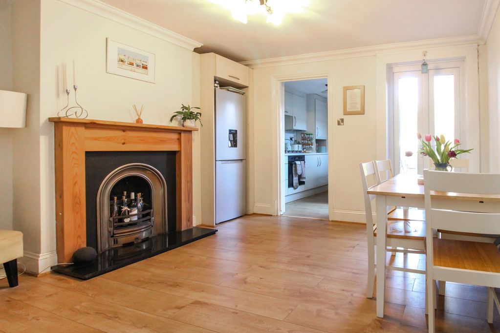 Property photo 2 of 16 Dining Room