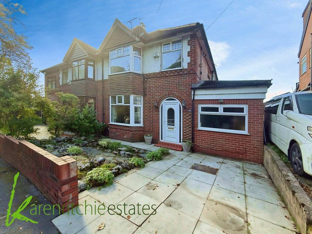 Property photo 2 of 23