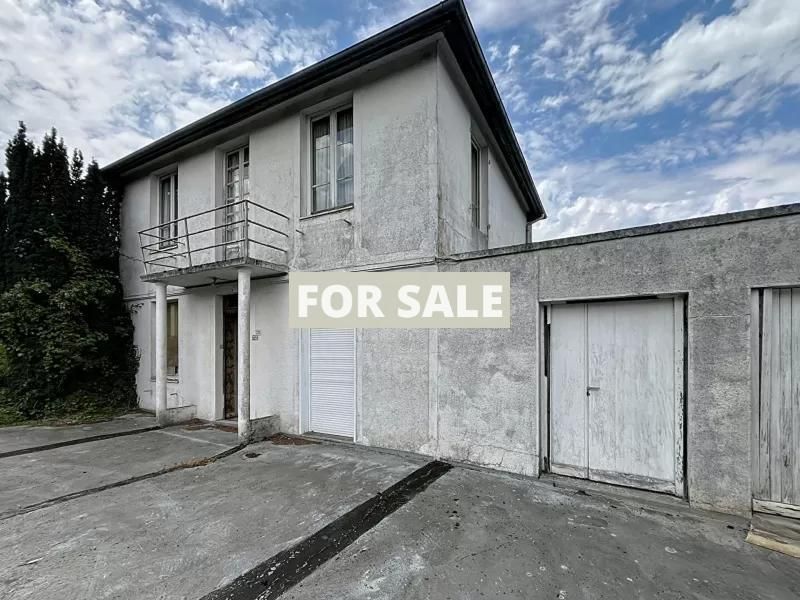 Property photo 1 of 15
