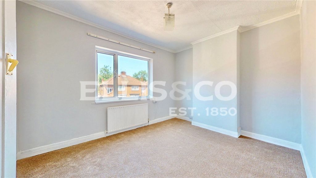 Property photo 1 of 19 Picture No. 10