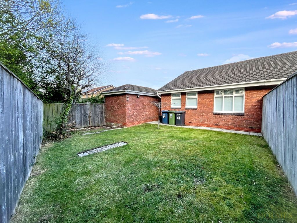 Property photo 3 of 18