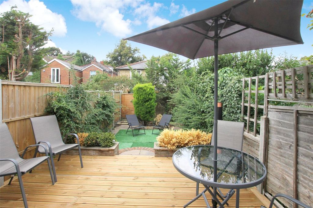 Property photo 2 of 13 Picture No. 09