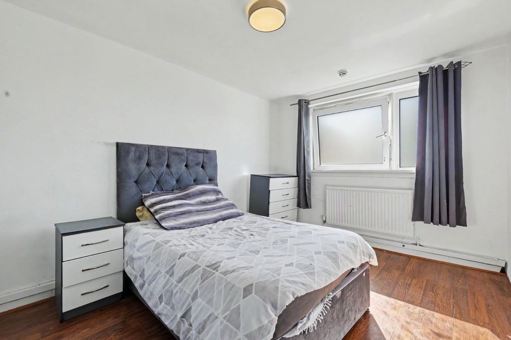 Property photo 3 of 15 Photos For Theo_14.Jpg