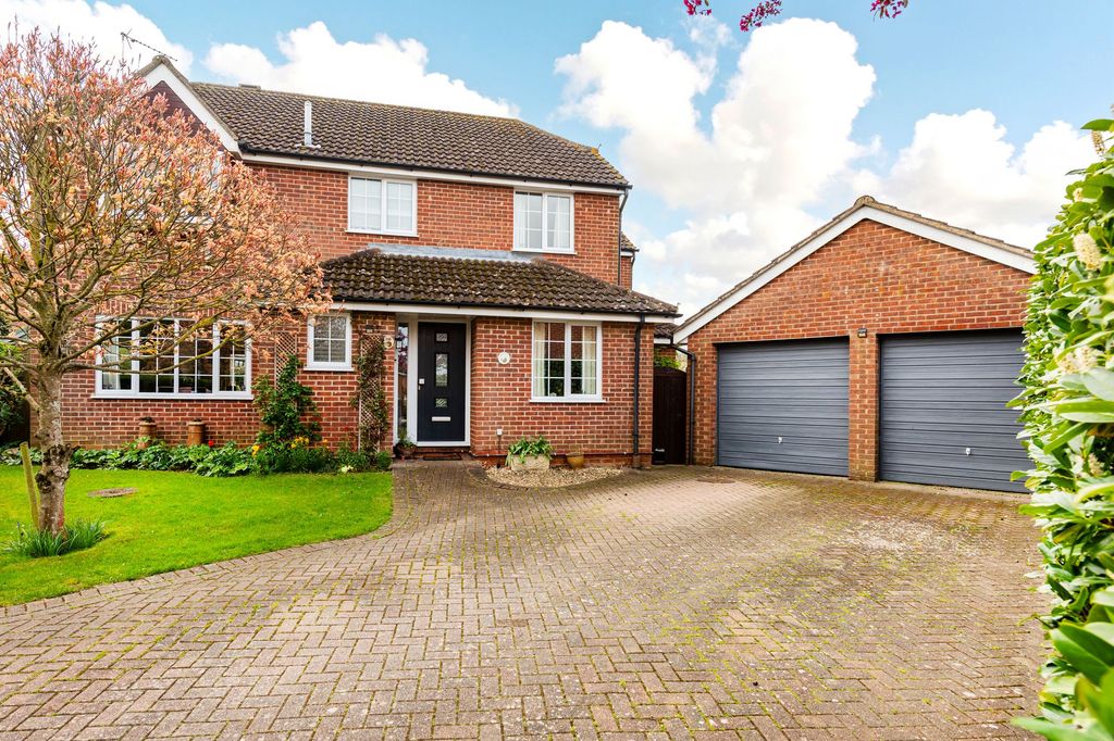 Property photo 2 of 43