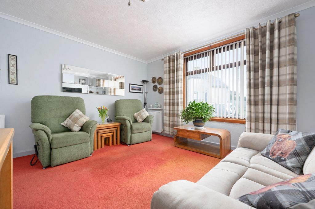 Property photo 3 of 19 Property Image 4